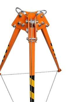 Штатив-тренога трипод Эвакуация 15 м. - фото 14846